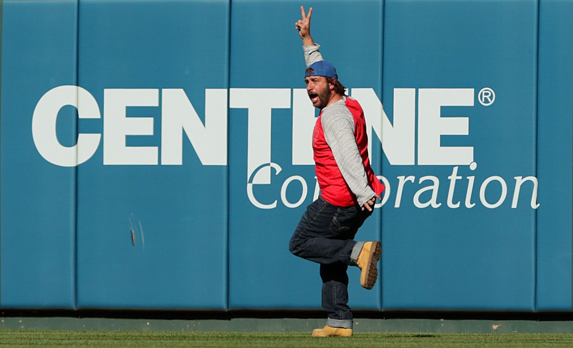 Cardinals 6, Pirates 2
